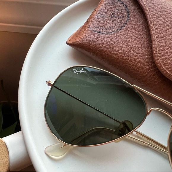 Ray Ban Aviator Sunglasses - Picture 2 of 6